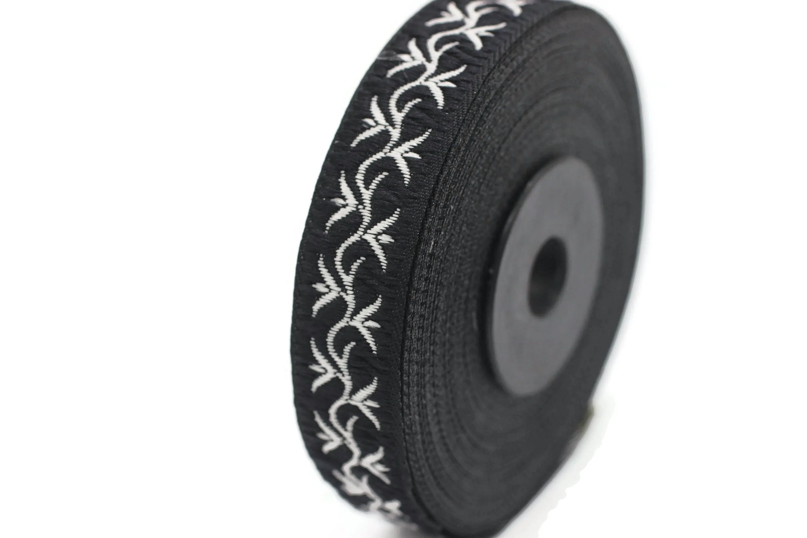 16 mm Black/Silver ivy Jacquard ribbon, (0.62 inches), trim by the yard, Embroidered ribbon, Sewing trim, Scroll Jacquard trim, 16073