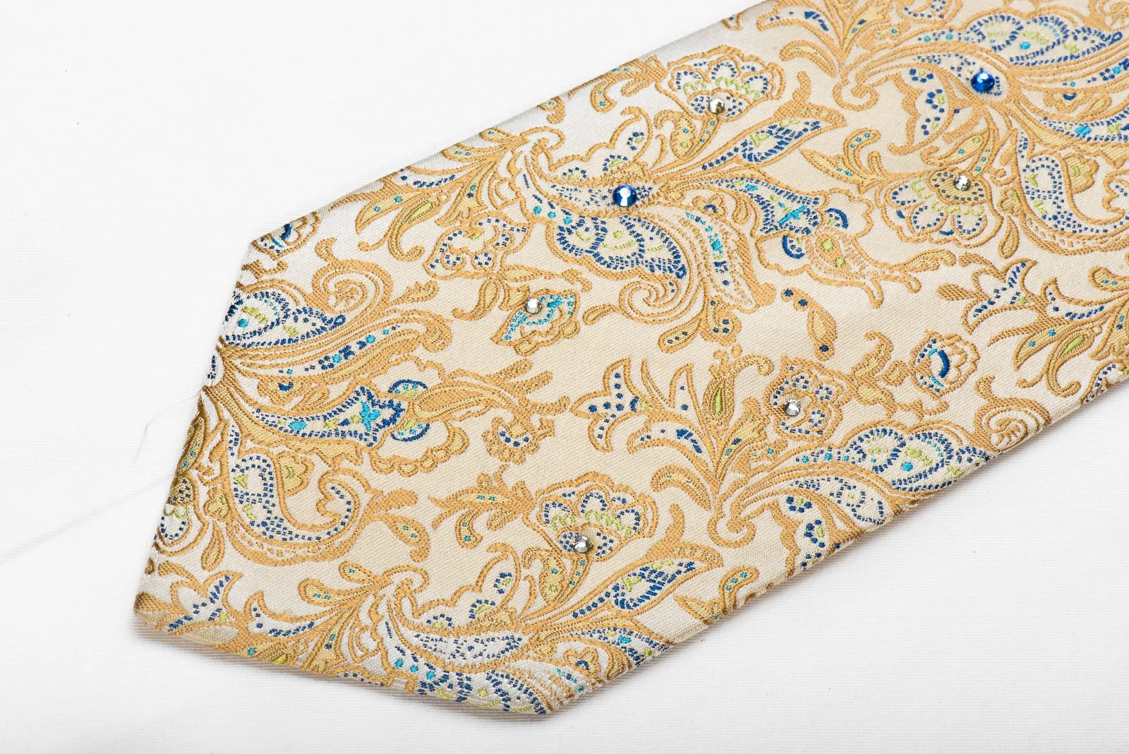 Pierre Cardin Men's Silk Crystal Necktie Acanthus On Golden Cream